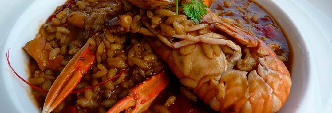 Comida típica de España arros a la cassola