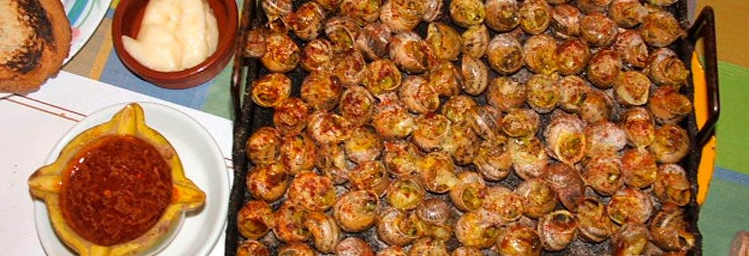Comida típica de España cargols a la llauna