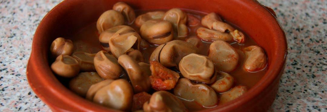 Comida típica de España michirones