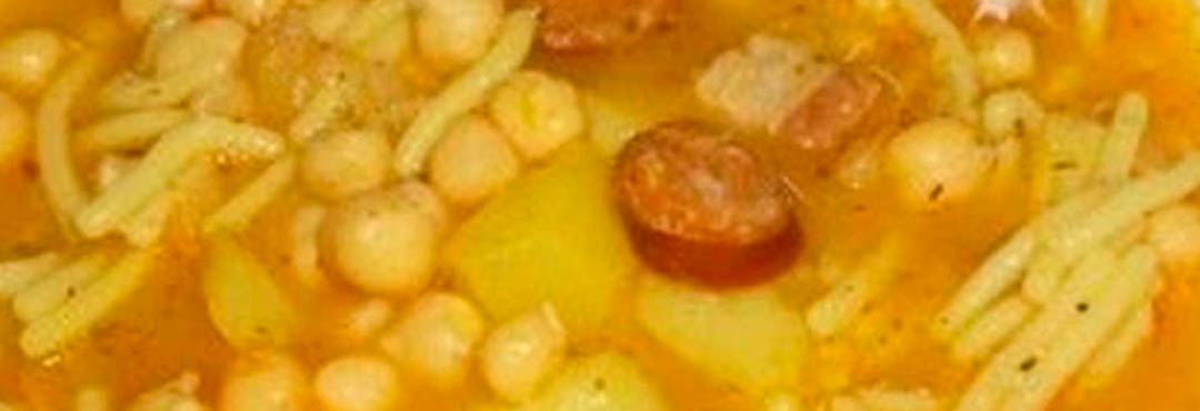 Comida típica de España rancho canario