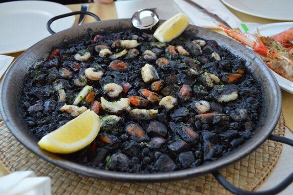 Comida típica de España ajo harina plato tipico de jaen y tambien muy poular en murcia y la mancha 4