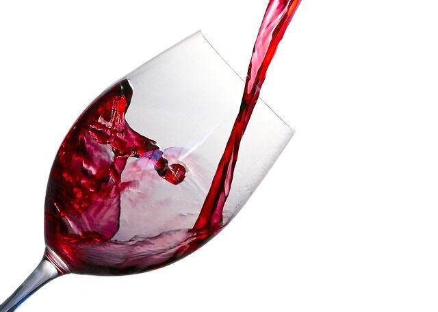 Comida típica de España el vino como parte esencial de la comida espanola 3