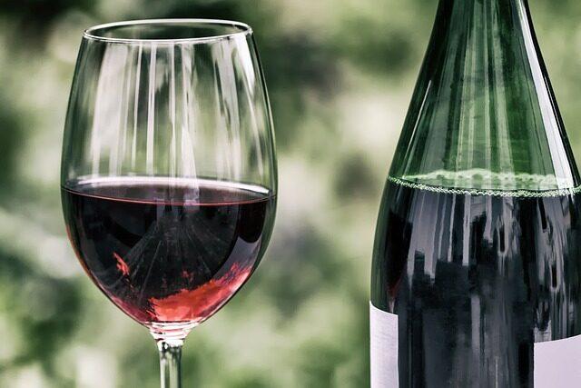 Comida típica de España el vino como parte esencial de la comida espanola 4