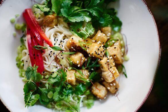 Comida típica de España ensalada san isidro sencilla y ligera sabrosa y pizpireta 2