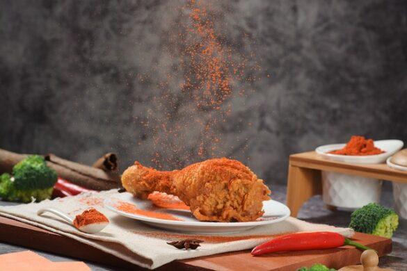 Comida típica de España pollo a la canilla frito picante y sabroson 3