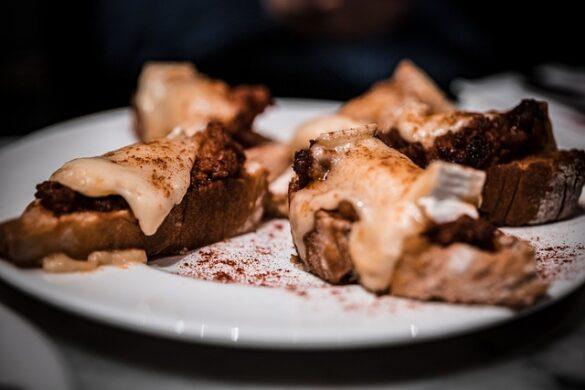 Comida típica de España soldaditos de pavia una tapa de toda la vida 3