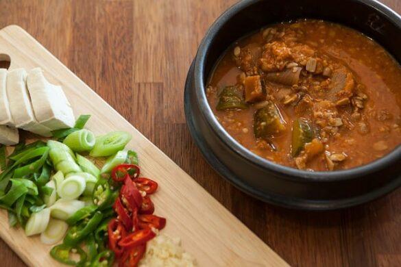 Comida típica de España sorropotun en otras tierras lo llaman marmita marmite o marmitako 4